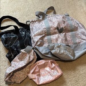 Thirty One Tote & Pouch Bundle